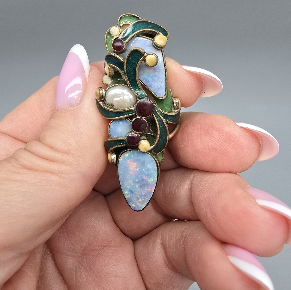 Vega Maddux Opal and enameled silver ring with swirls sz 8,5